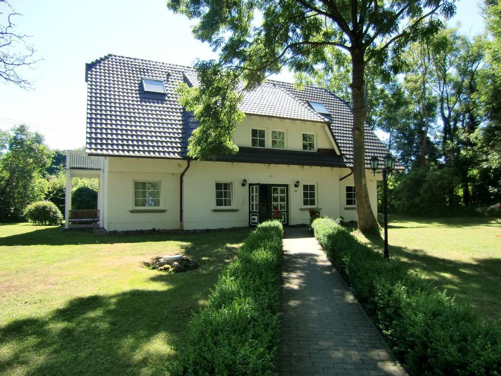 Auszeit Auf Rugen Haus Nr. 8 Apartment Nardevitz Bagian luar foto